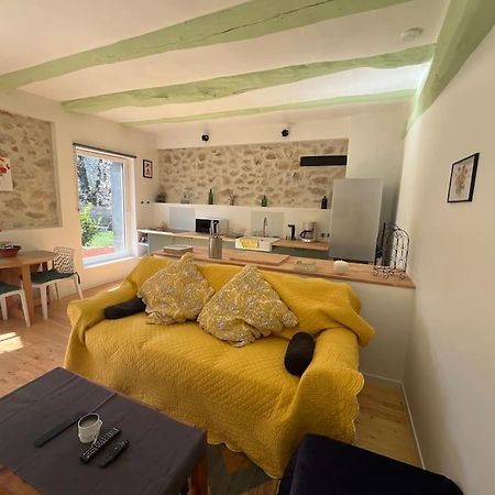 Apartamento La Bastide Aux Iris - Les Capucines Villecroze Exterior foto