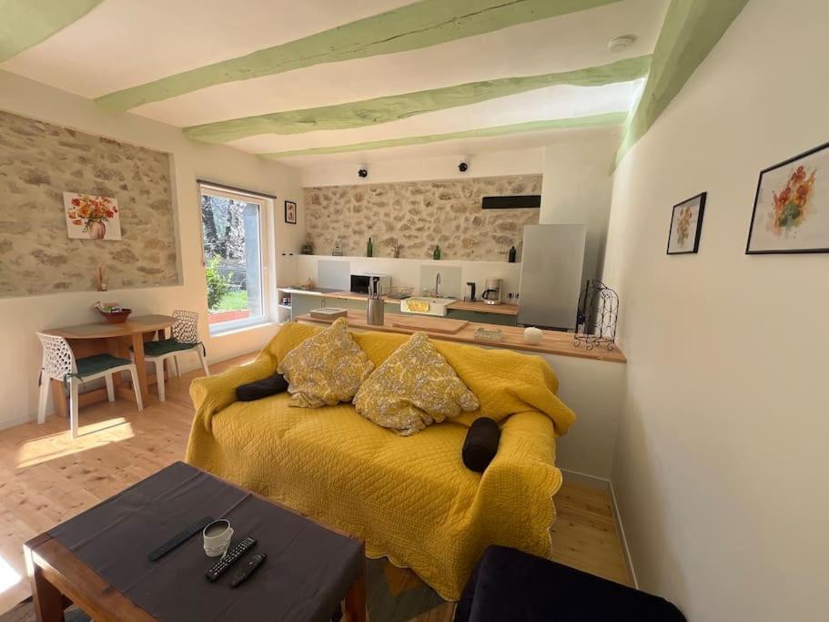 Apartamento La Bastide Aux Iris - Les Capucines Villecroze Exterior foto